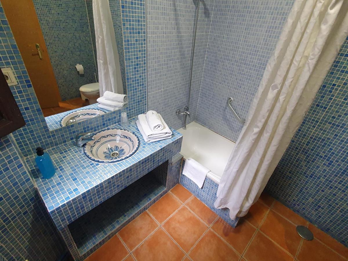 Arteaga Hostal&baños Arabes Elvira