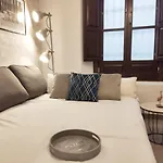 Cozy Flat Granada Cathedral