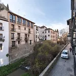 Shine Albayzín