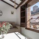 Bns Dauro Suites