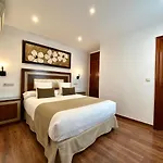 Hostal Rodri (Adults Only)
