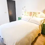 Zafra Albaicin Home