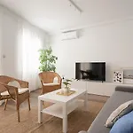 Oasis En El Corazon De Granada Con Parking Gratis