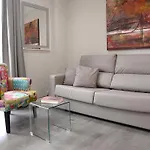 Apartamentos Royal Urban Granada