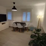 Apartamento Moderno A 1Km De Granada