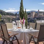 Carmen De Los Moriscos - Alhambra Views