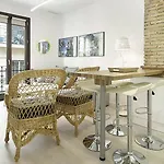 Europlaza Suites