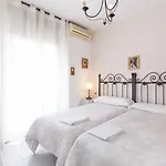 Pension Mesones