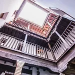 Apartamentos Nahira Suites 3000