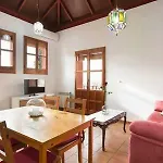 Luminous Alhambra View Apartment In Albayzin