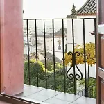 Luminous Alhambra View Apartment In Albayzin