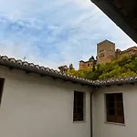 Meraki Suites Dauro