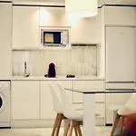 Domus Apartamentos Granada Con Parking Gratuito En Pleno Centro