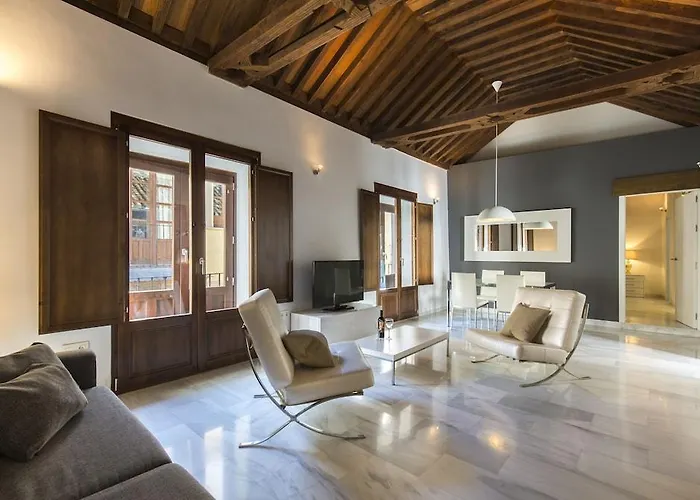 Elvira Suites Apartamentos
