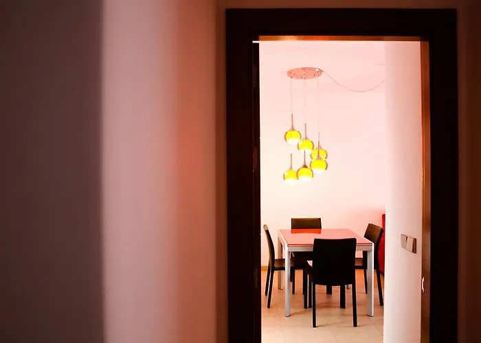 Real De Cartuja Apartments & Suites