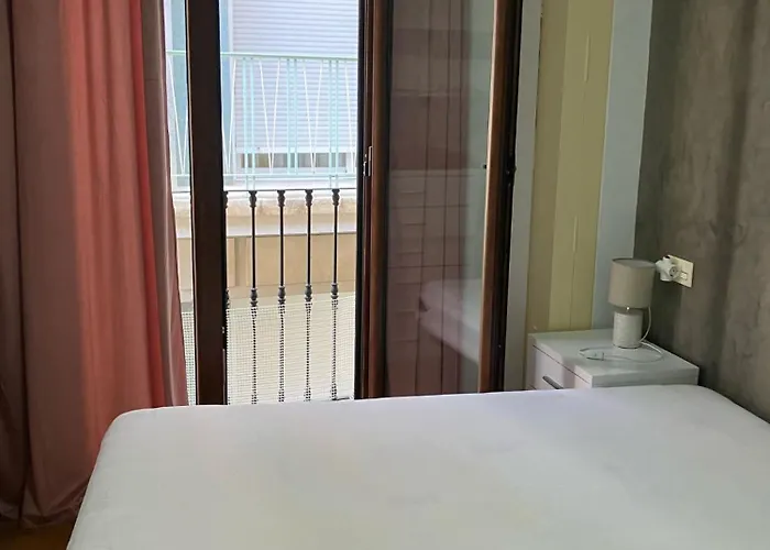 Luminoso Apartamento En Granada Centro