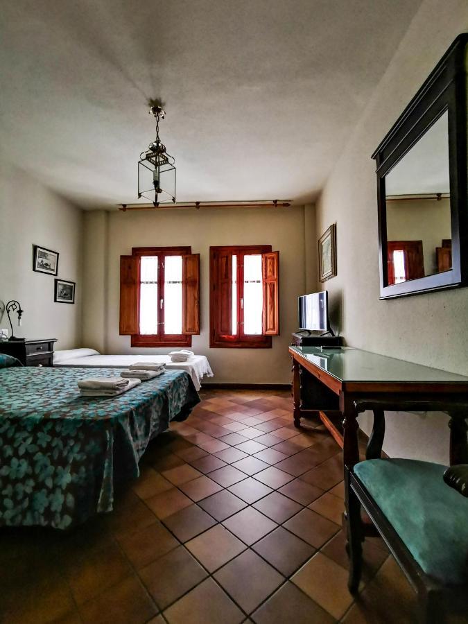Hotel Almona