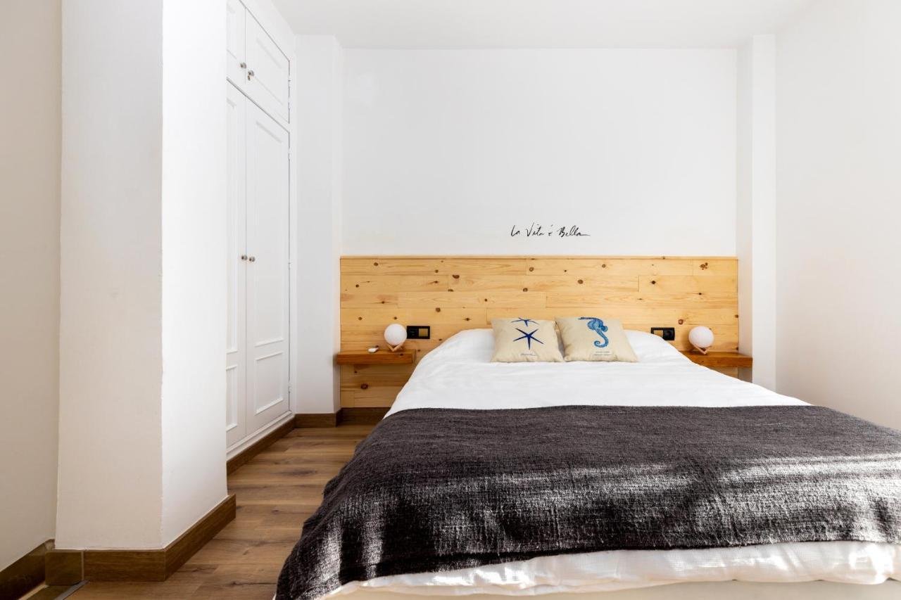 Living Albayzin. Parking & Wifi Apartment *