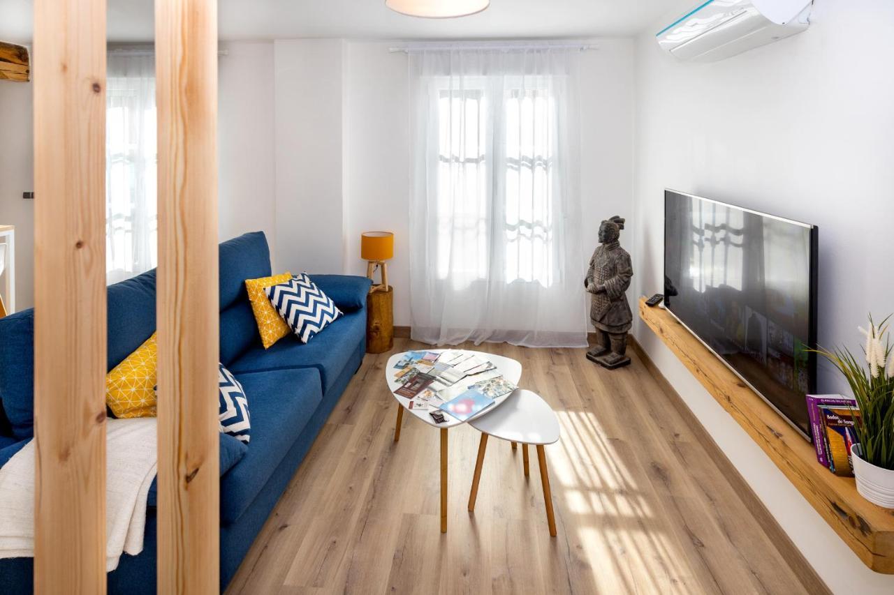 Living Albayzin. Parking & Wifi Apartment