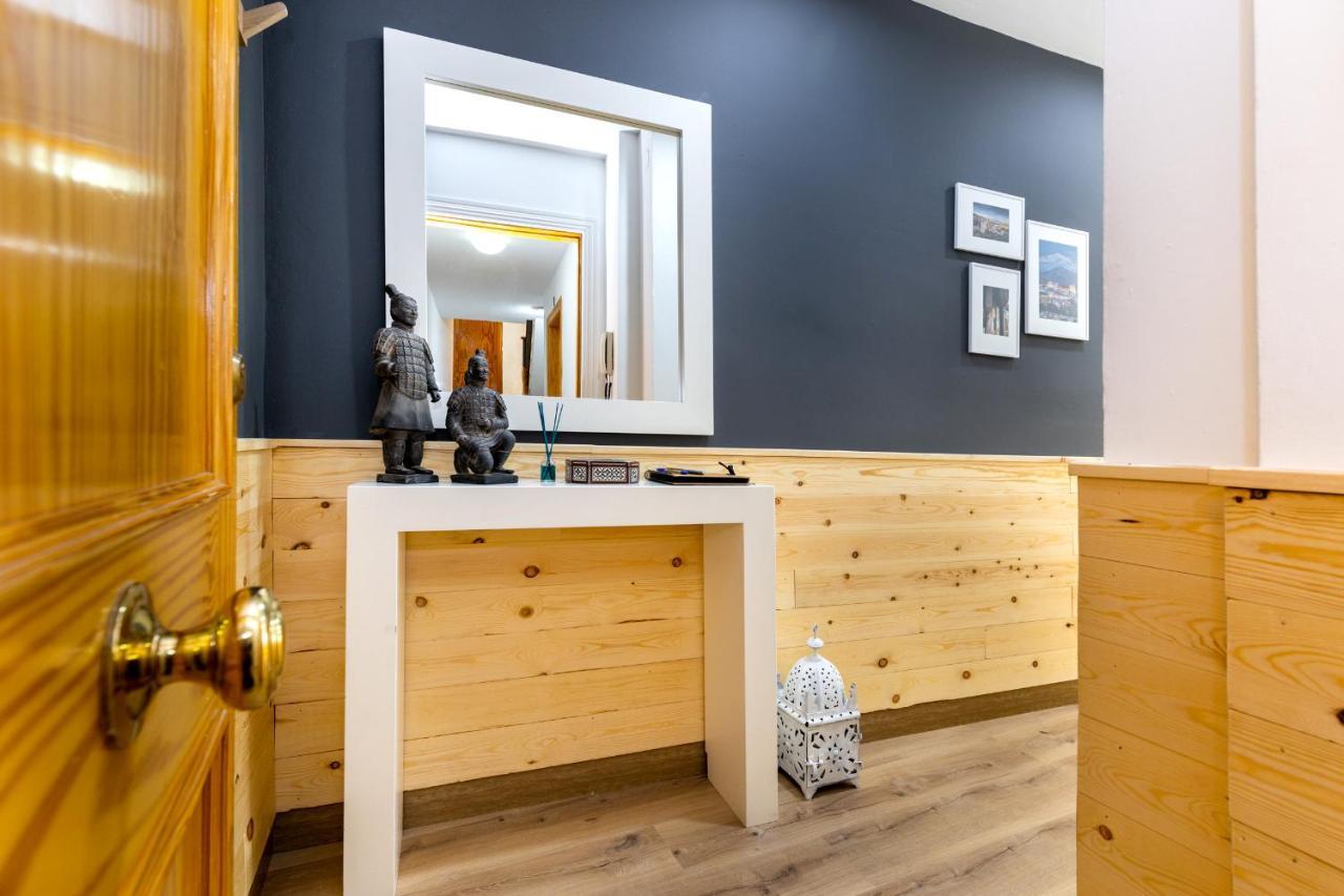 Living Albayzin. Parking & Wifi Apartment Granada
