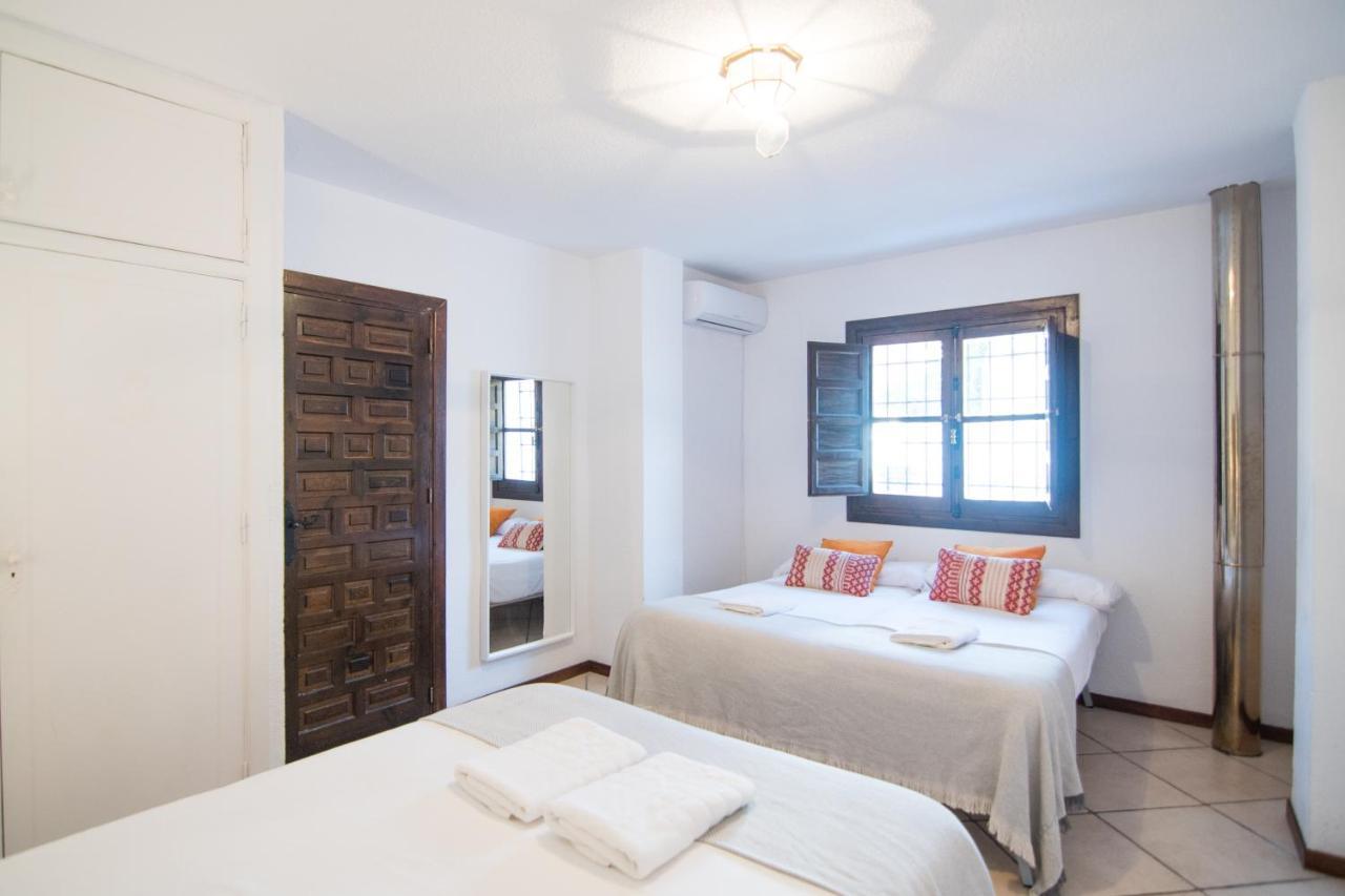 Nhà nghỉ Tuguest Pool House Albaicin *