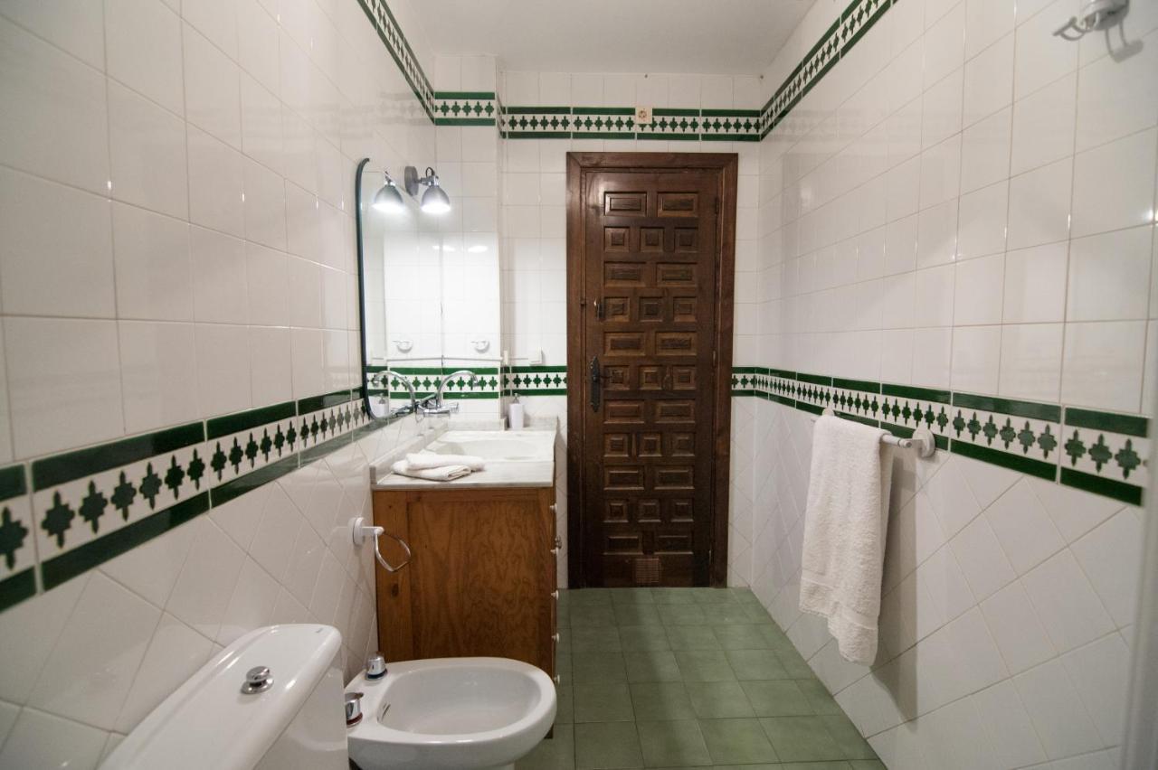 Tuguest Pool House Albaicin Nhà nghỉ *