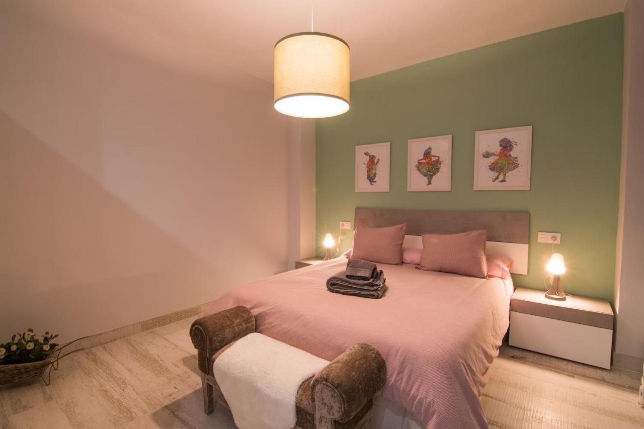 Tuguest El Almendro De Conde Alcala Apartamento Granada