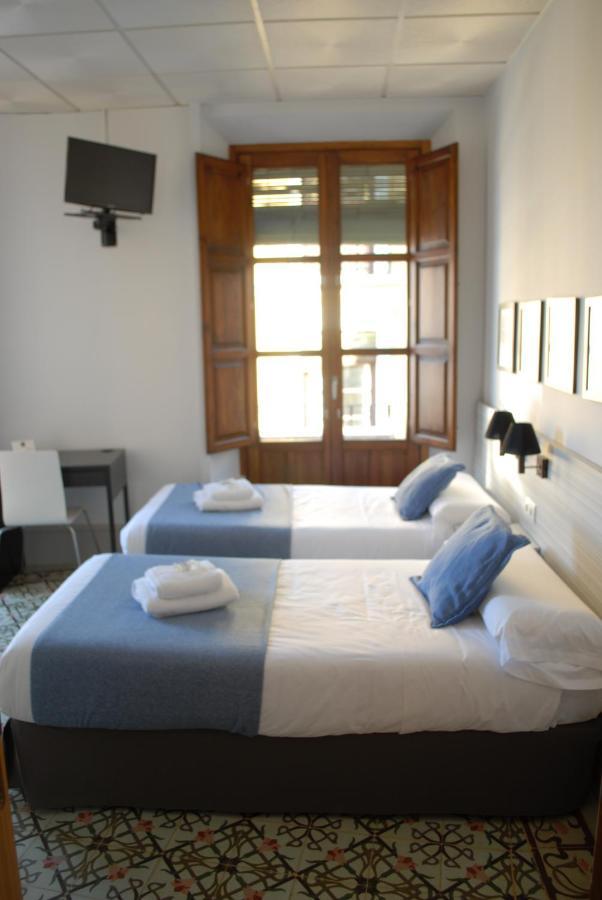 La Perla Guest house
