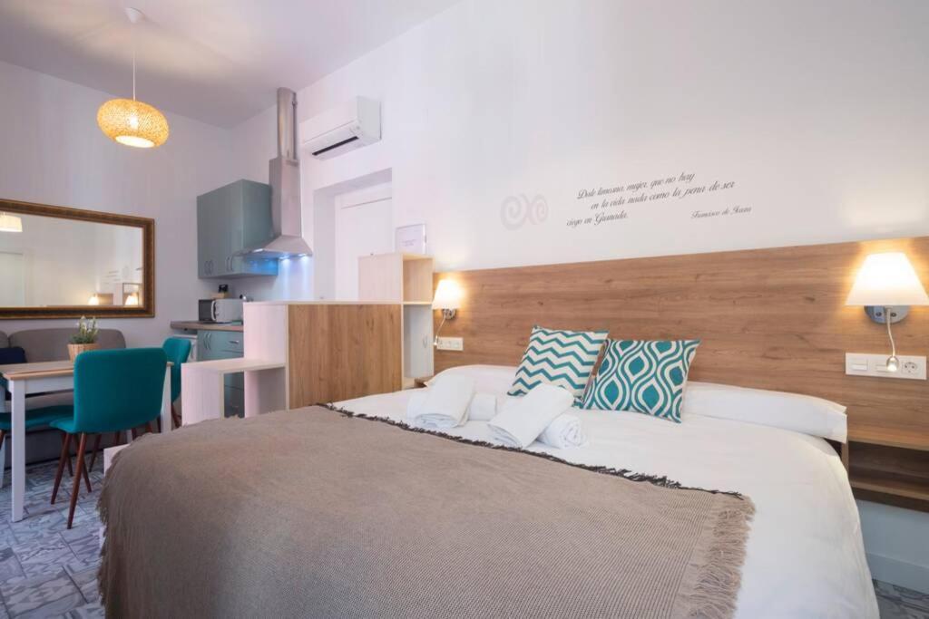 Rosarioseis Loft Corral Del Carbon Căn hộ *