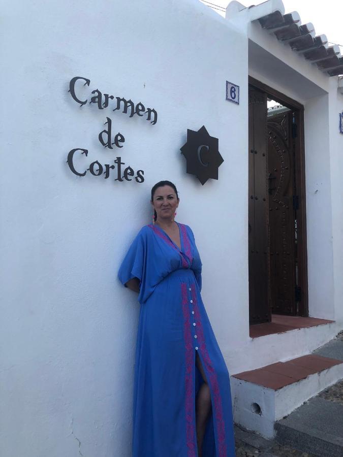 Carmen De Cortes *