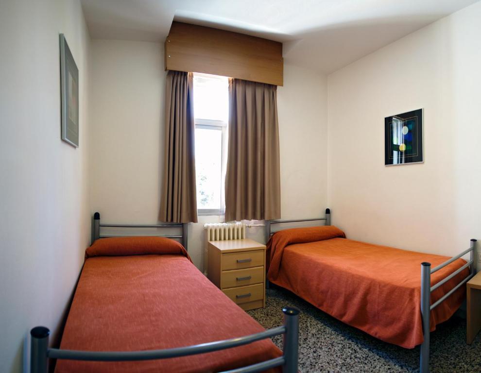 Inturjoven Hostel Granada