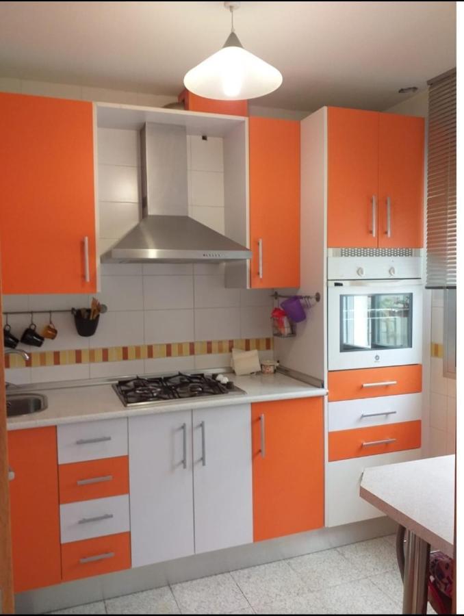 Disfruta Granada,incluso Con Tu Mascota Parking Apartment
