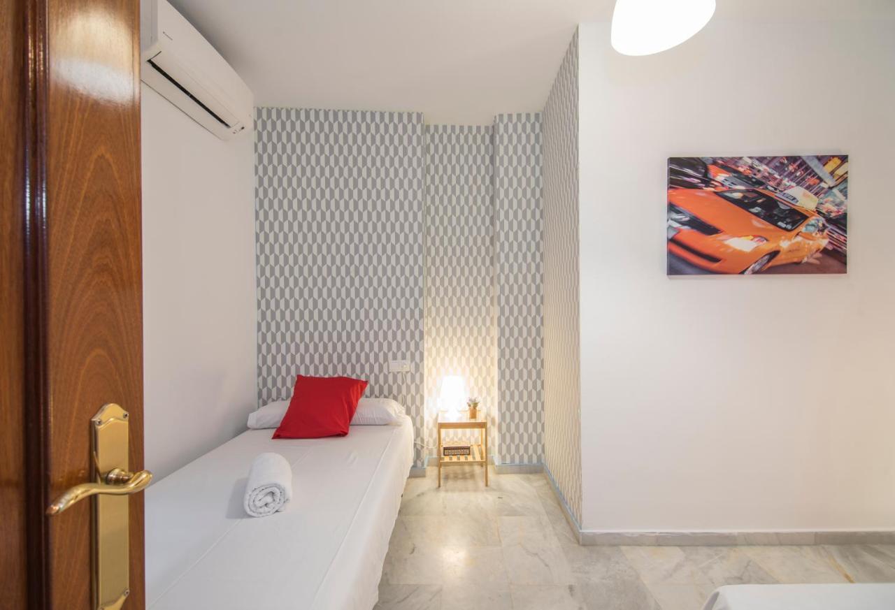 Granata Aparthotel *
