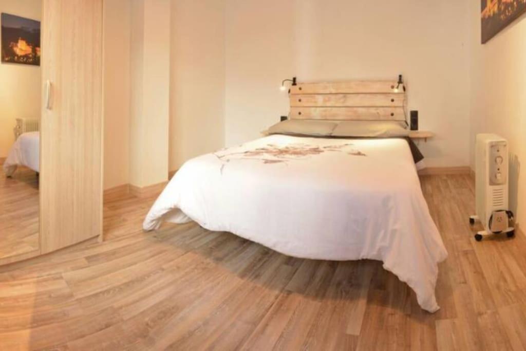 Apartment Bonito Ap Centrico Patio Wifi Parking Gratis.