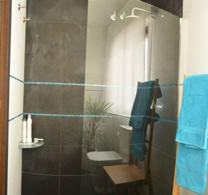 Apartment Bonito Ap Centrico Patio Wifi Parking Gratis. Granada