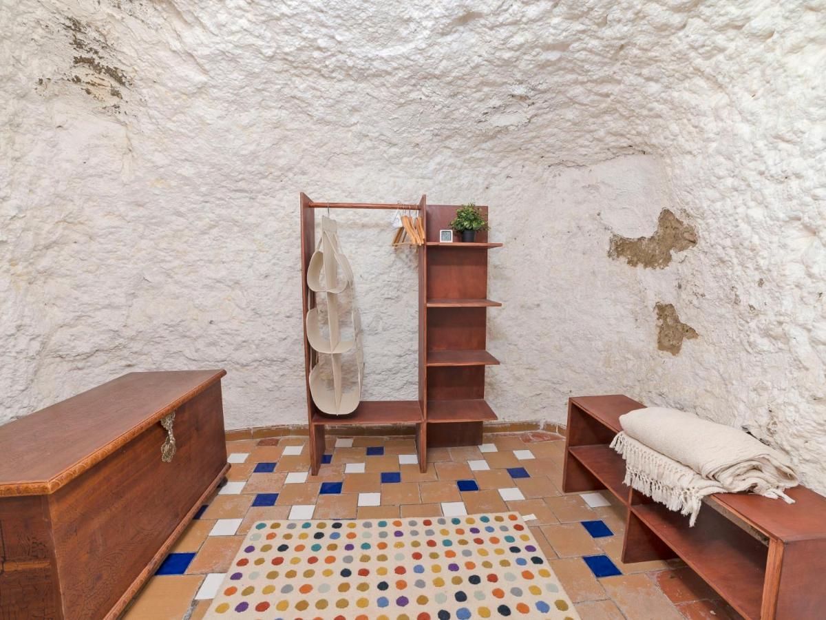 Cueva De Lindaraja By Interhome Vakantiehuis Granada