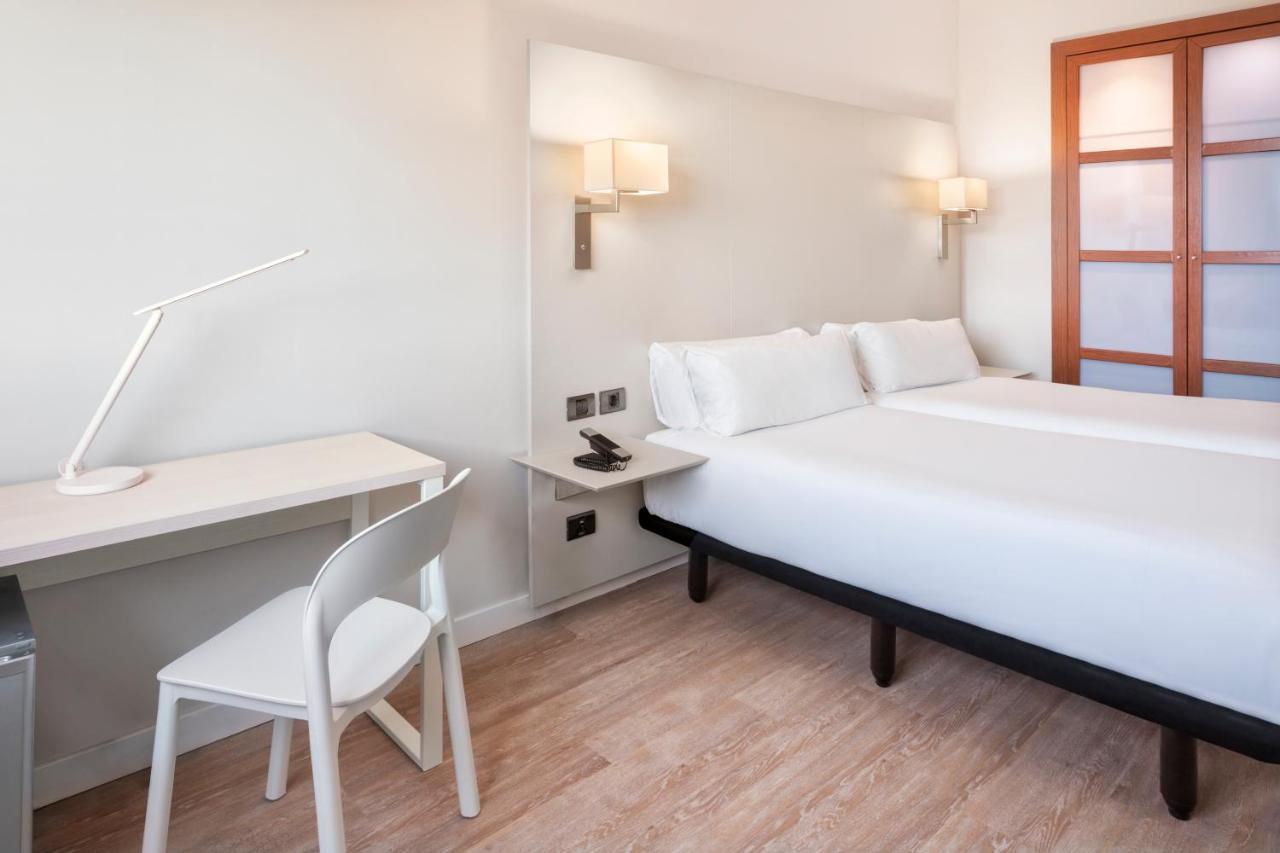 Hotel Estacion 4*