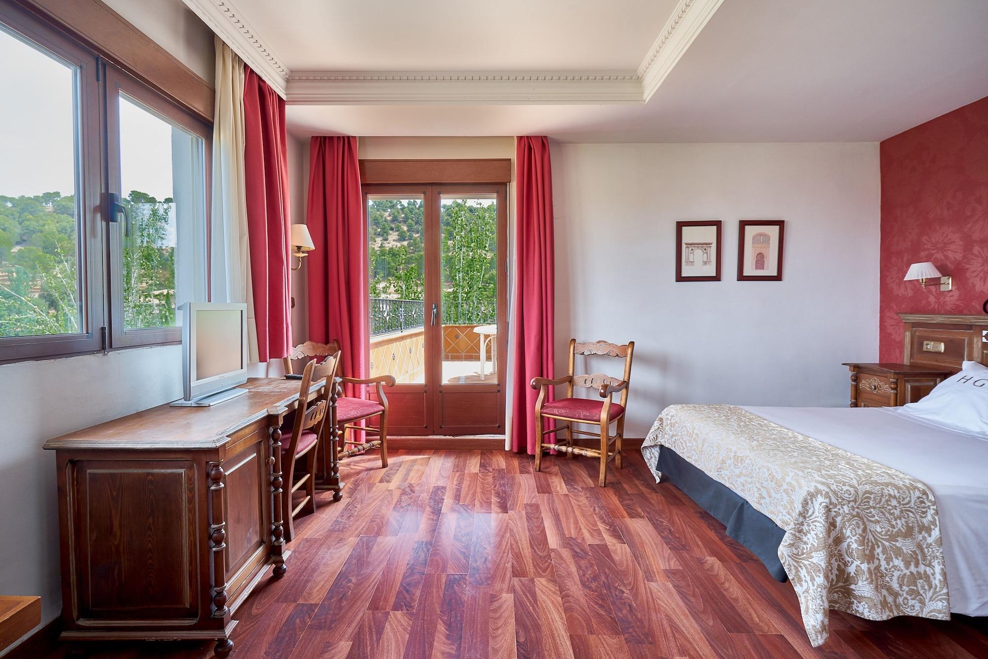 Khách sạn Crisol Guadalupe 3*