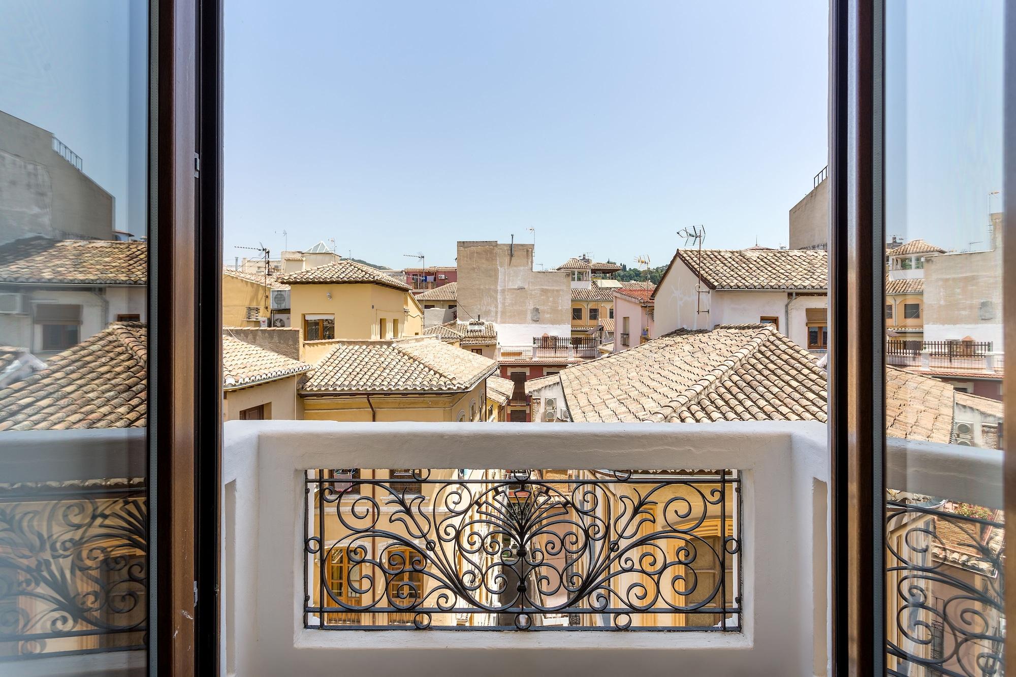 Mate Leo Hotel 4*
