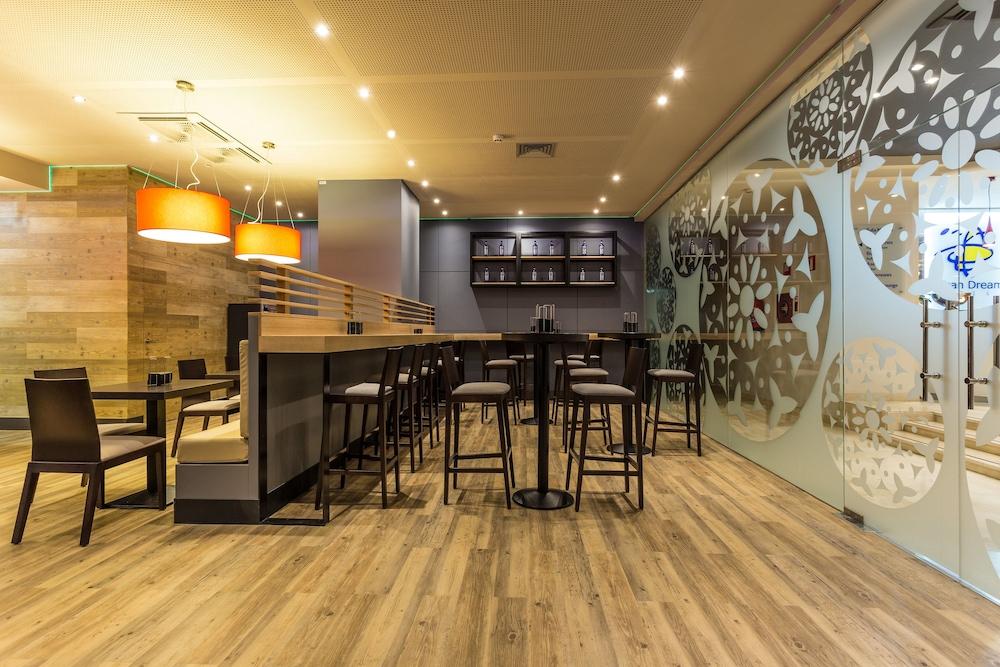 Dwo Urban Hotel