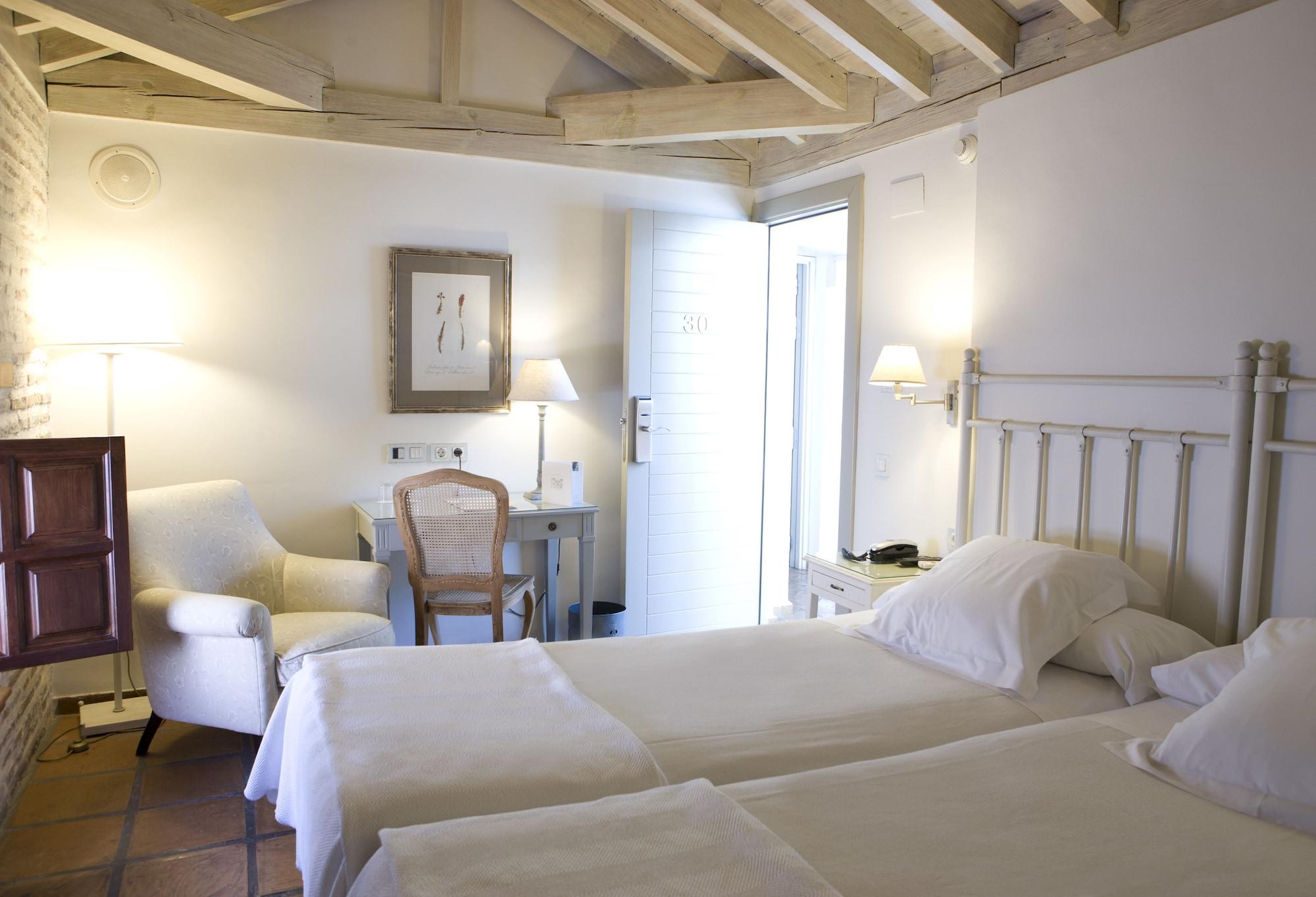 Khách sạn Palacio De Navas 3*