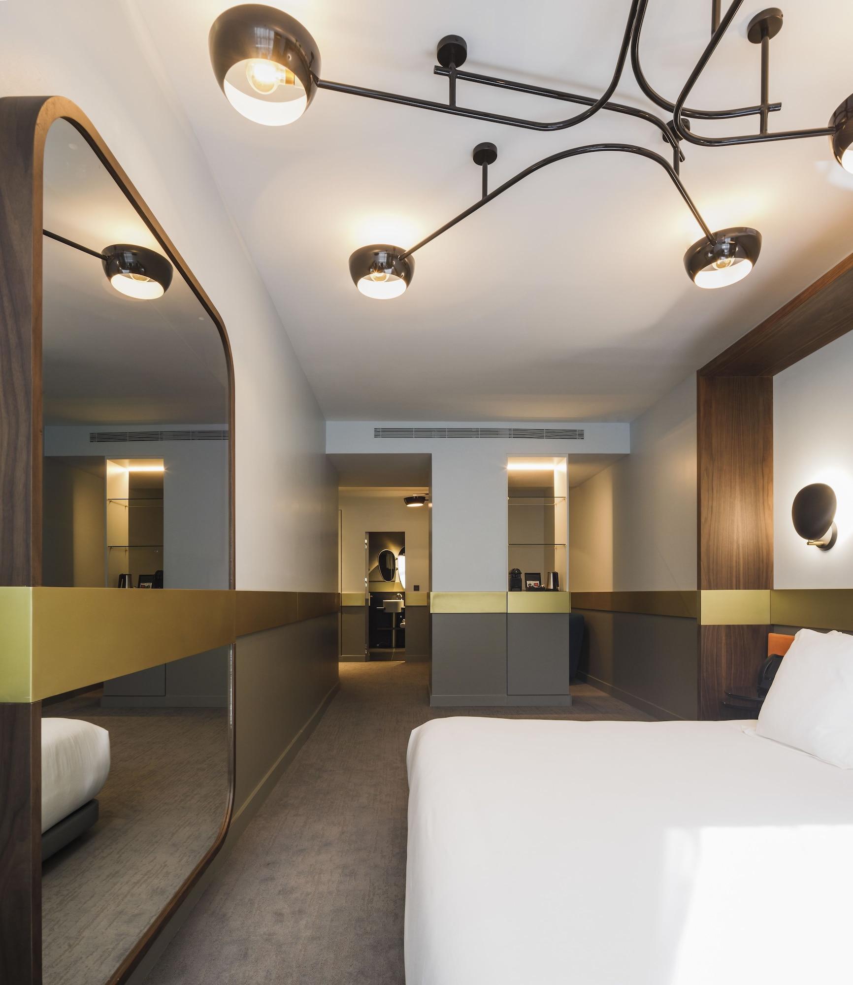 Hotel Soho Boutique 4*