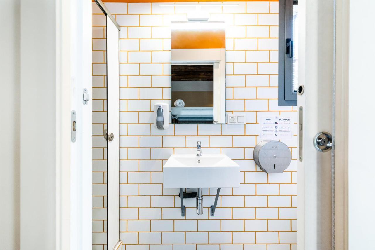 Hostel Carlota Braun *