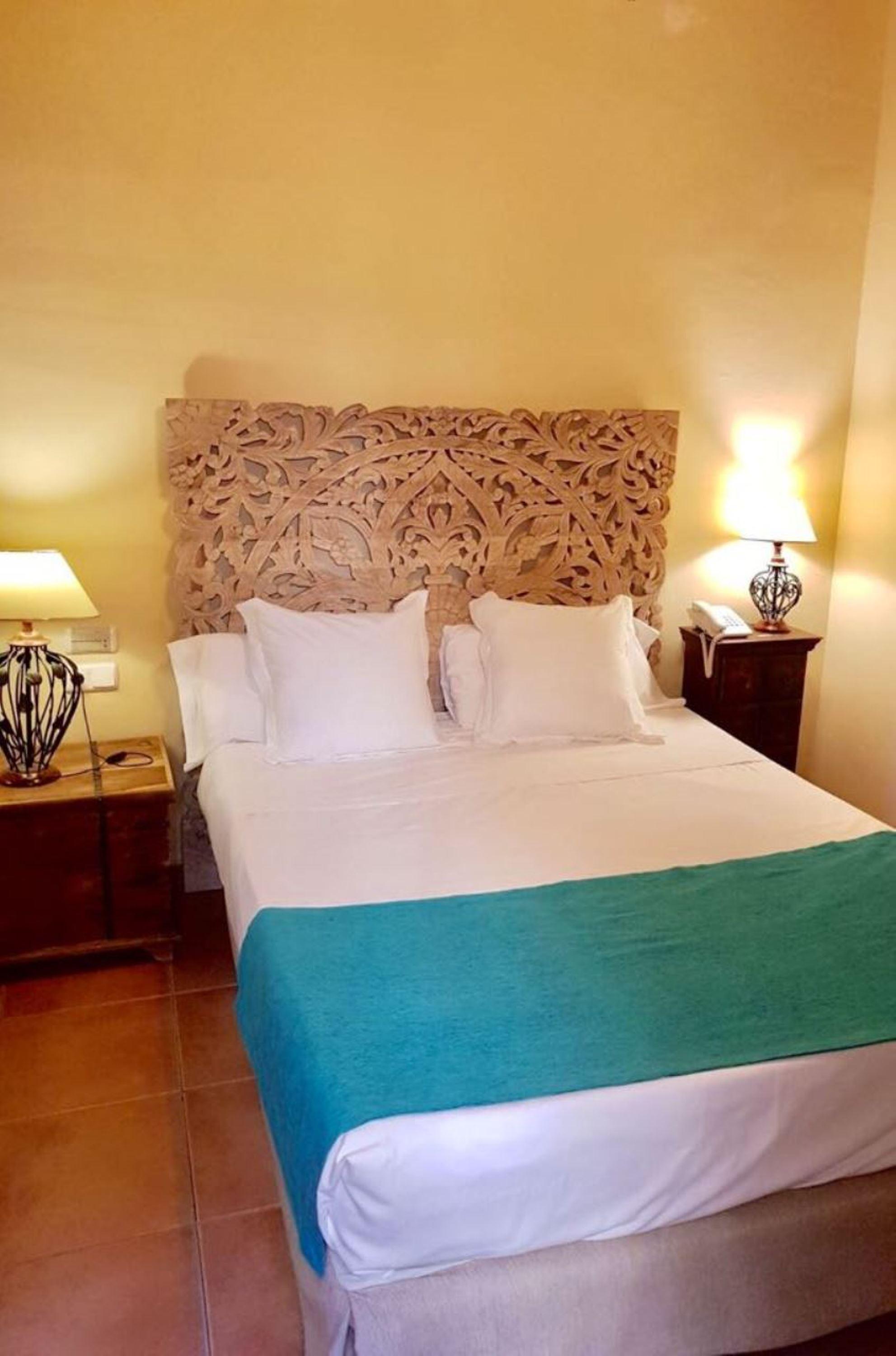 Hotel Palacio De Santa Ines 3*