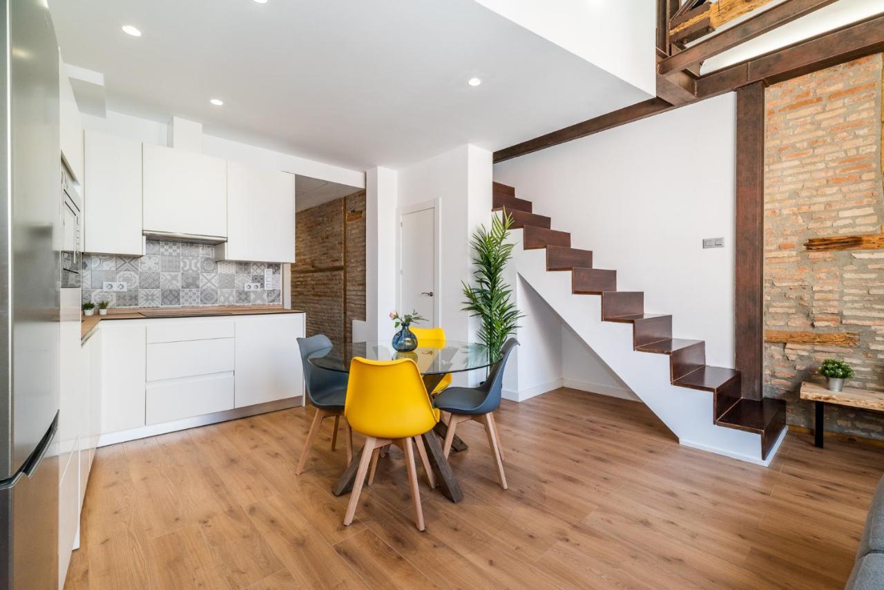 Wekey Homes Granada, Mesones *