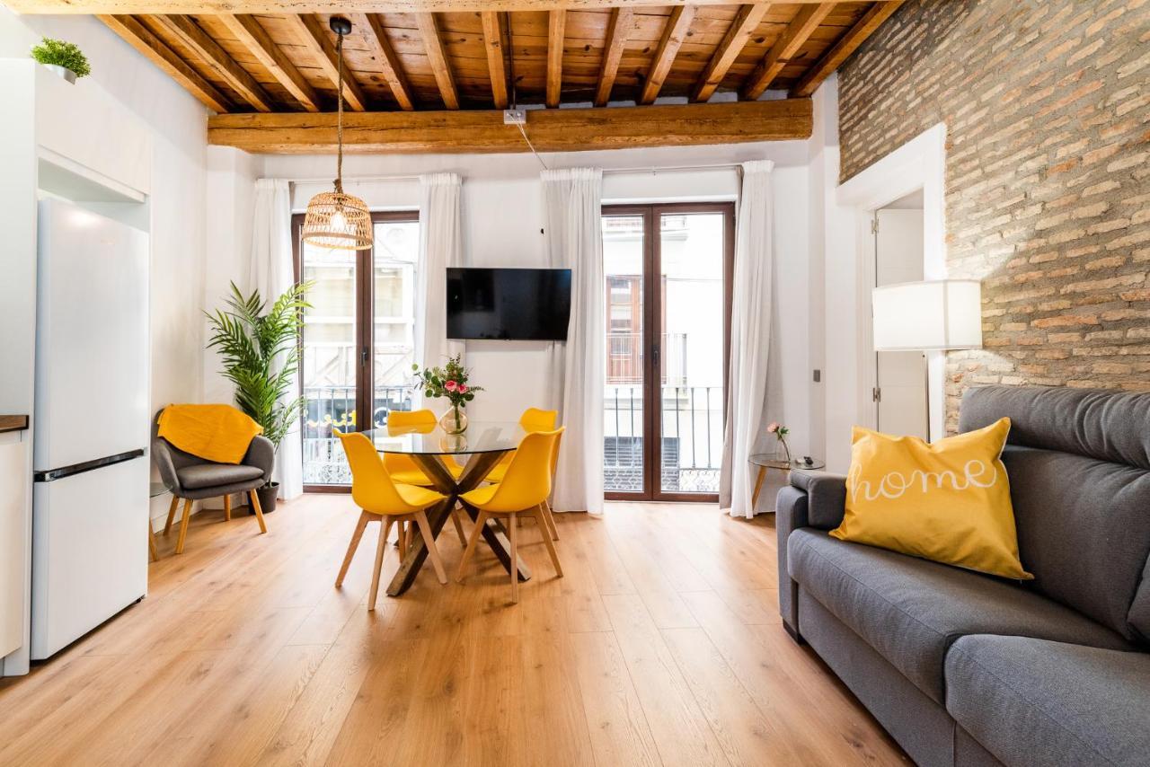 Wekey Homes Granada, Mesones *
