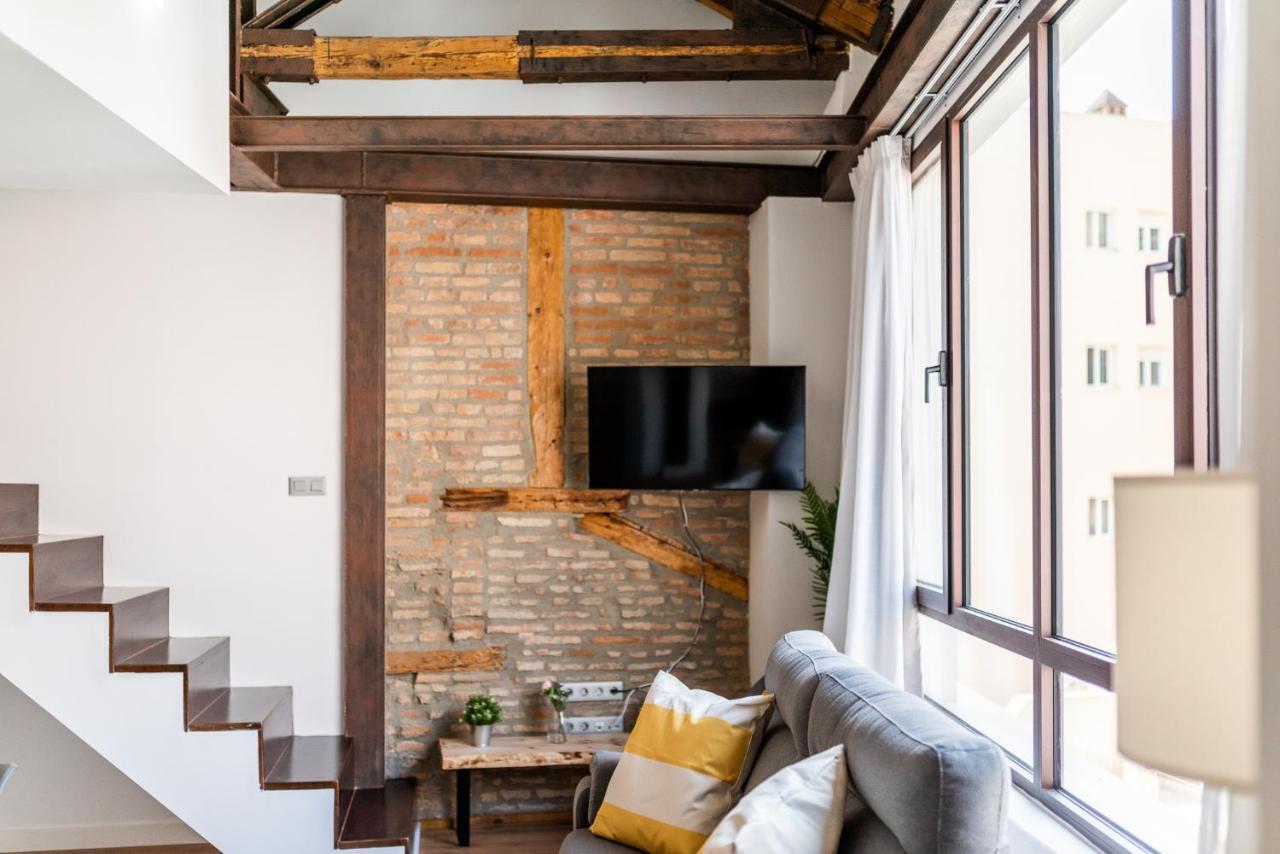 Wekey Homes Granada, Mesones