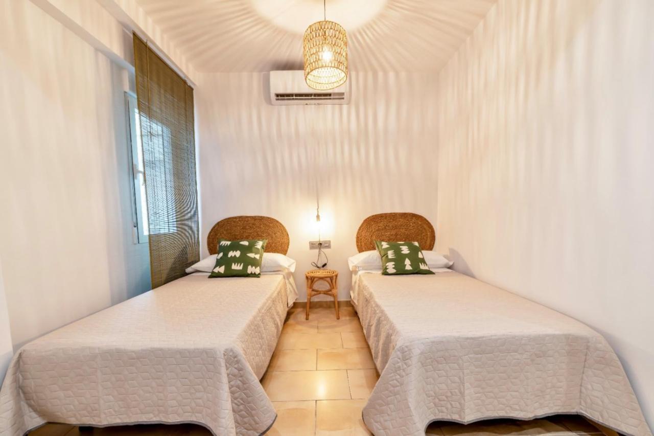 Ronda Genil Con Parking Gratuito Apartment