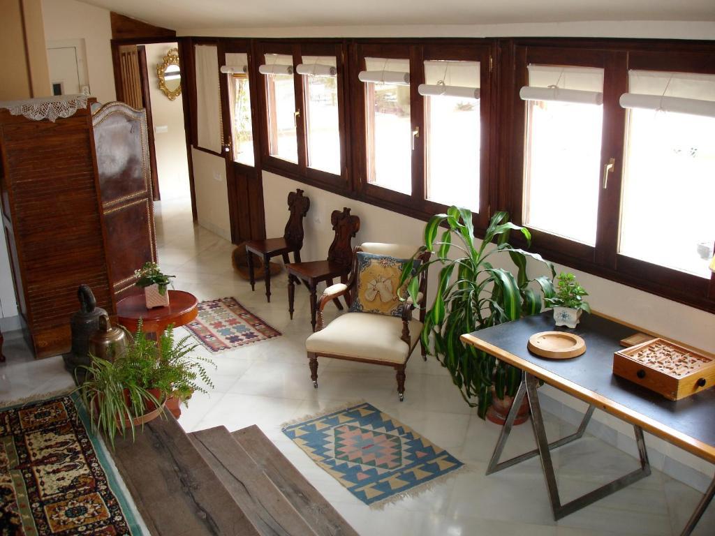 Palacio Del Cobertizo De Santa Ines Bed & Breakfast Granada