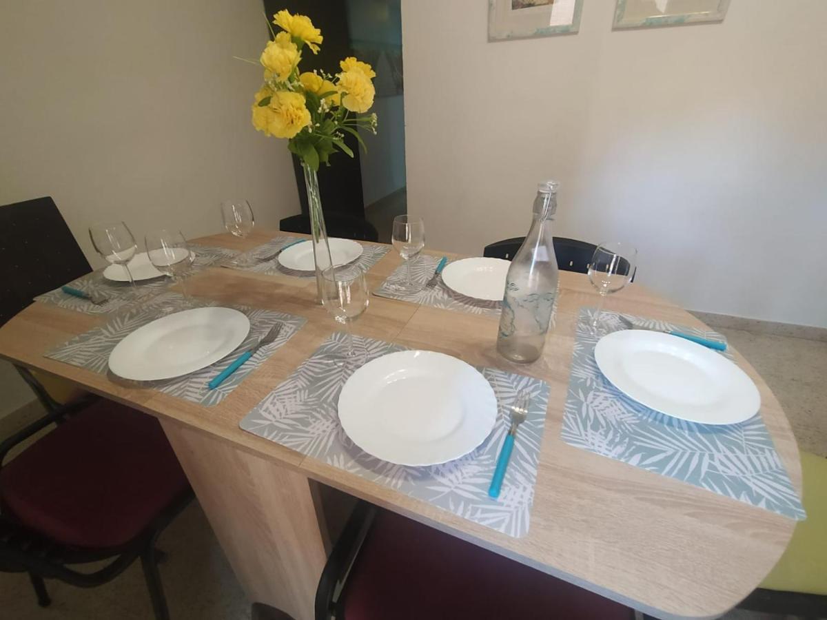 Centrico Piso Con Aparcamiento Gratuito Apartamento Granada
